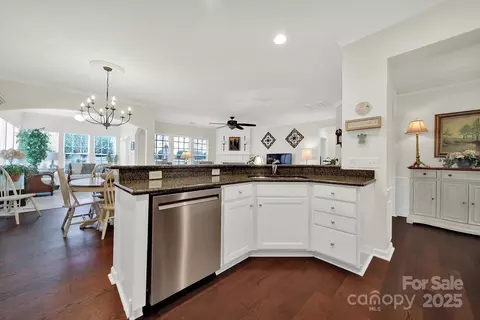 10579 Bethpage Dr, Fort Mill, SC 29707 photo 13
