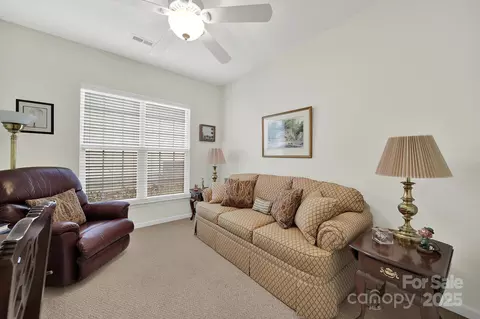 10579 Bethpage Dr, Fort Mill, SC 29707 photo 4