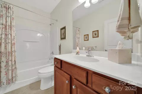 10579 Bethpage Dr, Fort Mill, SC 29707 photo 5