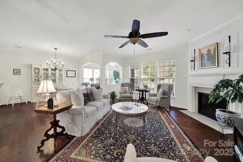 10579 Bethpage Dr, Fort Mill, SC 29707 photo 9