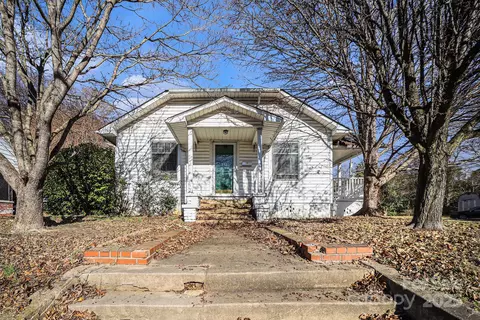 352 Kerr Nw St NW, Concord, NC 28025