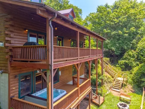 561 Signal Rdg, Sylva, NC 28779 photo 7