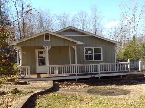 75 Bradley Turn Turn, Mill Spring, NC 28756