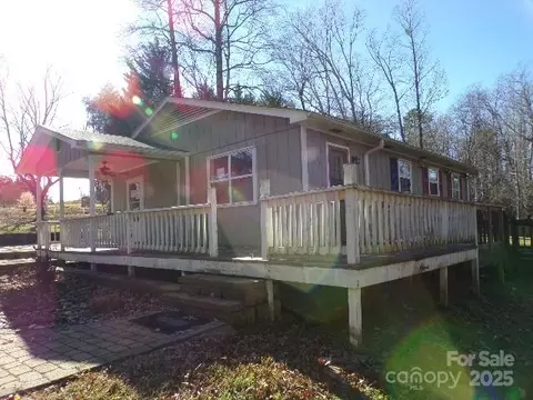 Exterior - 75 Bradley Turn Turn, Mill Spring, NC 28756 photo 3 of 9