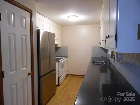 Kitchen - 106 Belleview Ne Dr NE, Conover, NC 28613 photo 1 of 3