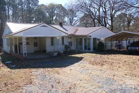 414 Church St, Biscoe, NC 27209