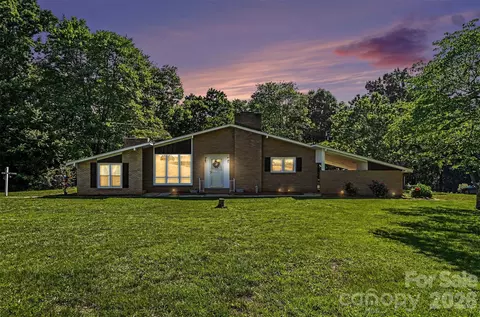4110 Wilkesboro Hwy, Statesville, NC 28625