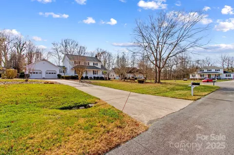 185 Willow Dr, Salisbury, NC 28146 photo 47