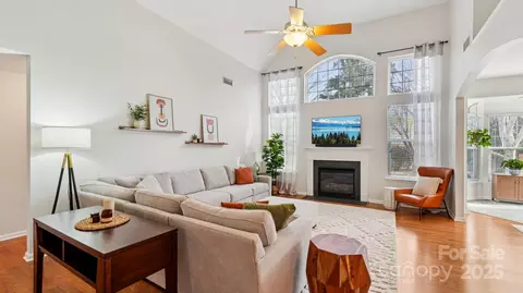 13308 Centerview Ln, Huntersville, NC 28078