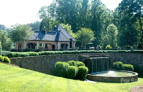 1304 Reflection Pointe Blvd, Belmont, NC 28012