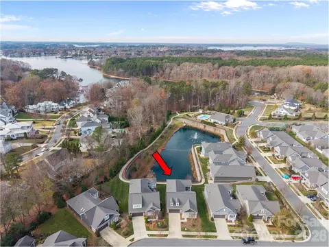 15012 Courtside Cove Ln, Cornelius, NC 28031
