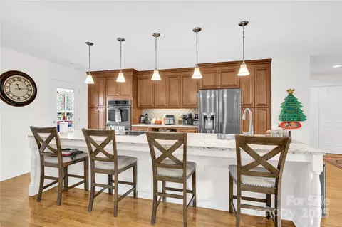 Kitchen - 1659 Buffett Cir, Hickory, NC 28602 photo 1 of 4