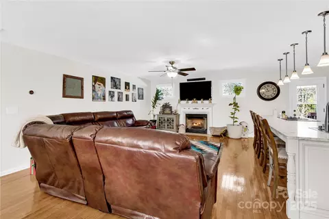 Other - 1659 Buffett Cir, Hickory, NC 28602 photo 3 of 10