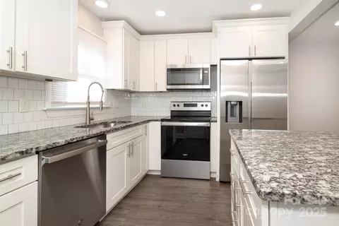 6432 Old Pineville Rd, Charlotte, NC 28217