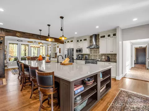 Kitchen - 765 Higher Path, Saluda, NC 28773 photo 1 of 3