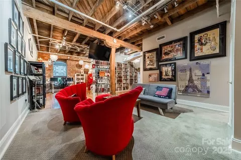 310 Arlington 319 Ave #319, Charlotte, NC 28203