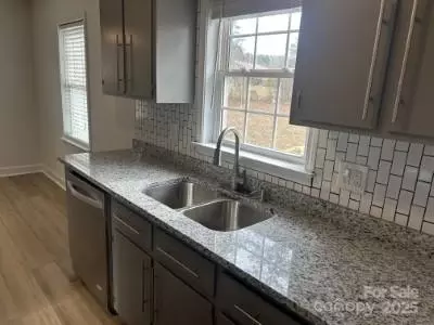 Kitchen - 1018 Starcliff Cir, Lancaster, SC 29720 photo 1 of 1
