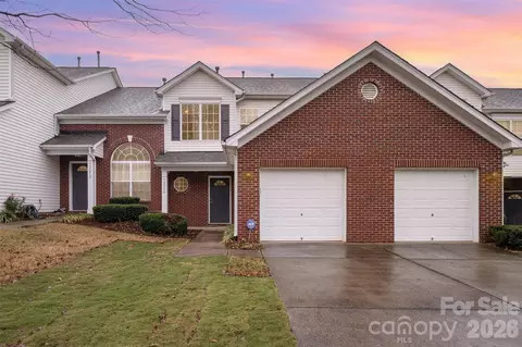 12248 Stratfield Place Cir, Pineville, NC 28134