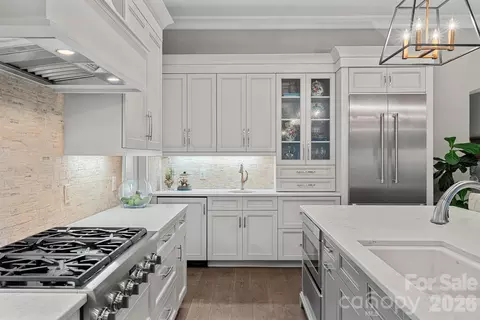 Kitchen - 17627 Stuttgart Rd, Davidson, NC 28036 photo 4 of 5