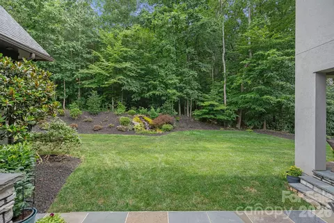 Exterior - 17627 Stuttgart Rd, Davidson, NC 28036 photo 6 of 8
