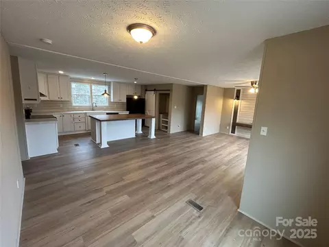 Living - 4765 Logging Rd, Lancaster, SC 29720 photo 3 of 4