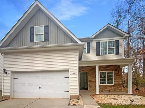 1128 Doby Springs Dr, Charlotte, NC 28262