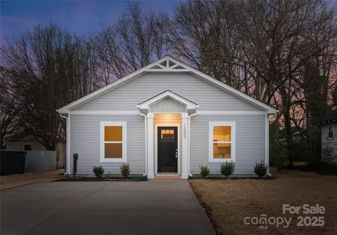 1203 S Railroad St, Salisbury, NC 28144