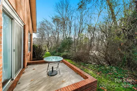 Exterior - 102 Brandywine Ne T1 Dr NE #T1, Conover, NC 28613 photo 3 of 5
