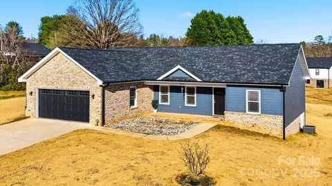 4284 Jefferson Pl, Granite Falls, NC 28630
