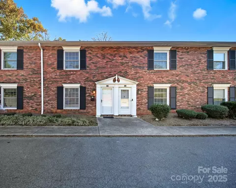 824 6th Nw 5 St NW #5, Hickory, NC 28601