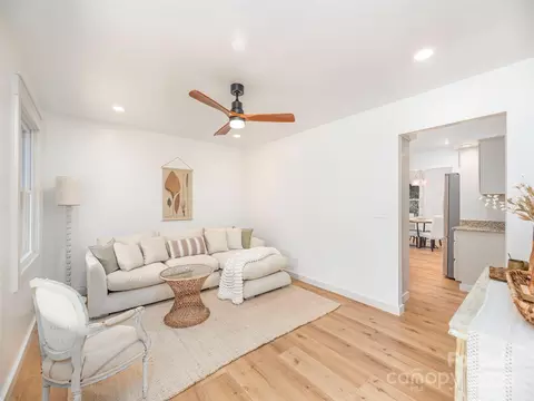 Living - 93 Cresthaven Dr, Clyde, NC 28721 photo 2 of 2