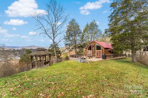 Exterior - 1240 Ferguson Cove Loop, Clyde, NC 28721 photo 2 of 15