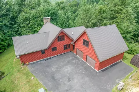 5023 Elk Park Hwy, Elk Park, NC 28622