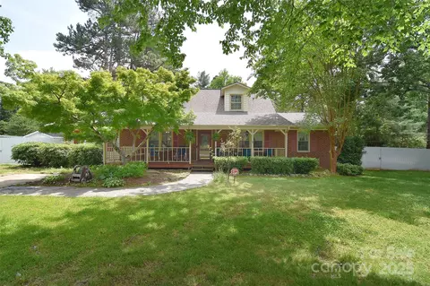 109 Larch Rd, Salisbury, NC 28147