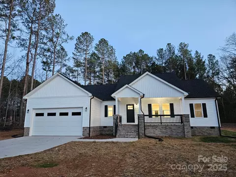 4931 Flay Rd, Lincolnton, NC 28092
