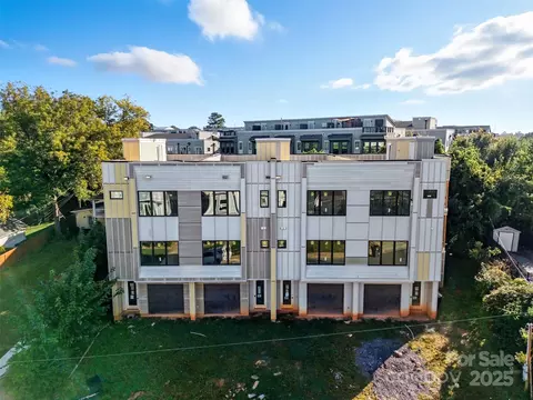 221 Walnut D Ave #D, Charlotte, NC 28208
