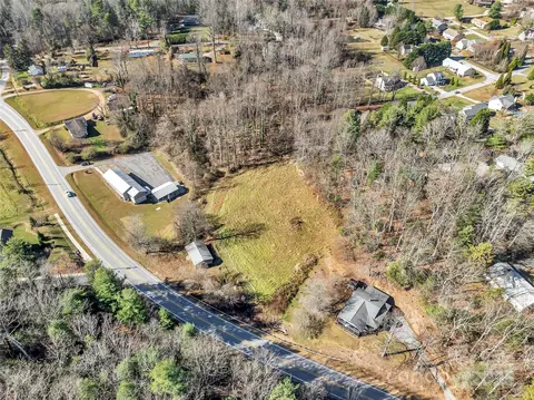 283 Ozone Dr, Saluda, NC 28773 photo 15