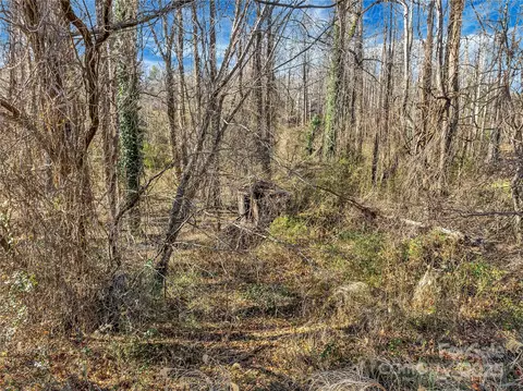 283 Ozone Dr, Saluda, NC 28773 photo 7