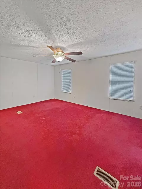 Bedroom - 121 Haystack Ln, Olin, NC 28660 photo 1 of 3