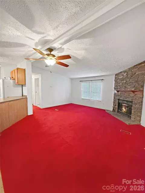 Living - 121 Haystack Ln, Olin, NC 28660 photo 2 of 4