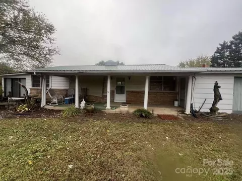 3018 Campground Rd, Granite Falls, NC 28630