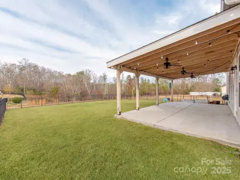 1113 Jack Pine Rd, Clover, SC 29710 photo 31