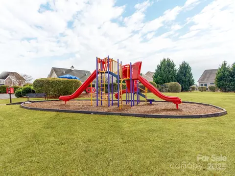 1113 Jack Pine Rd, Clover, SC 29710 photo 38