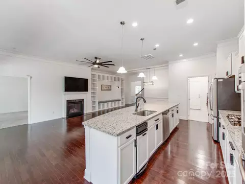 1113 Jack Pine Rd, Clover, SC 29710 photo 11