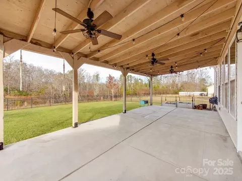 1113 Jack Pine Rd, Clover, SC 29710 photo 32
