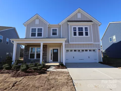 631 Nutgrove Nw Dr NW, Concord, NC 28027