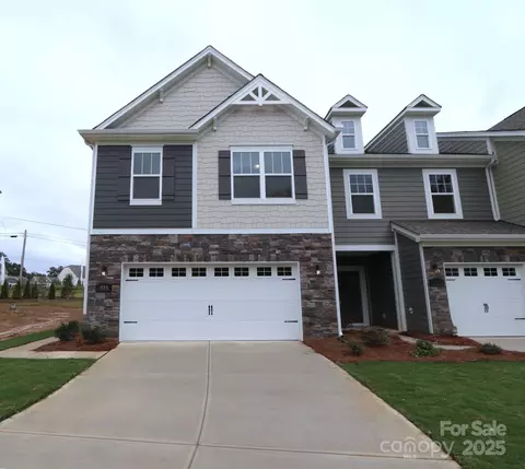 1008 Overbrook Pl, Wingate, NC 28174