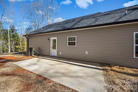 Exterior - 1960 Powell Ave, Lancaster, SC 29720 photo 2 of 3
