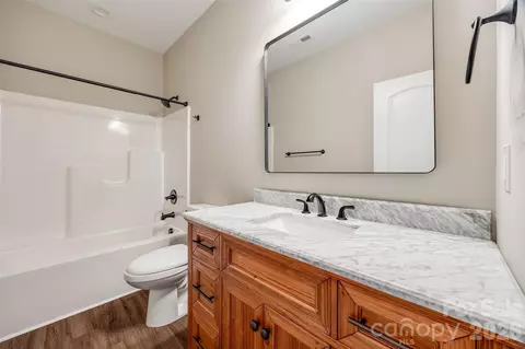 Bath - 1960 Powell Ave, Lancaster, SC 29720 photo 2 of 2