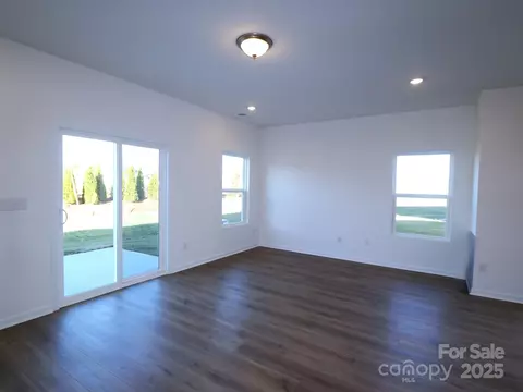 1014 Overbrook Pl, Wingate, NC 28174 photo 9
